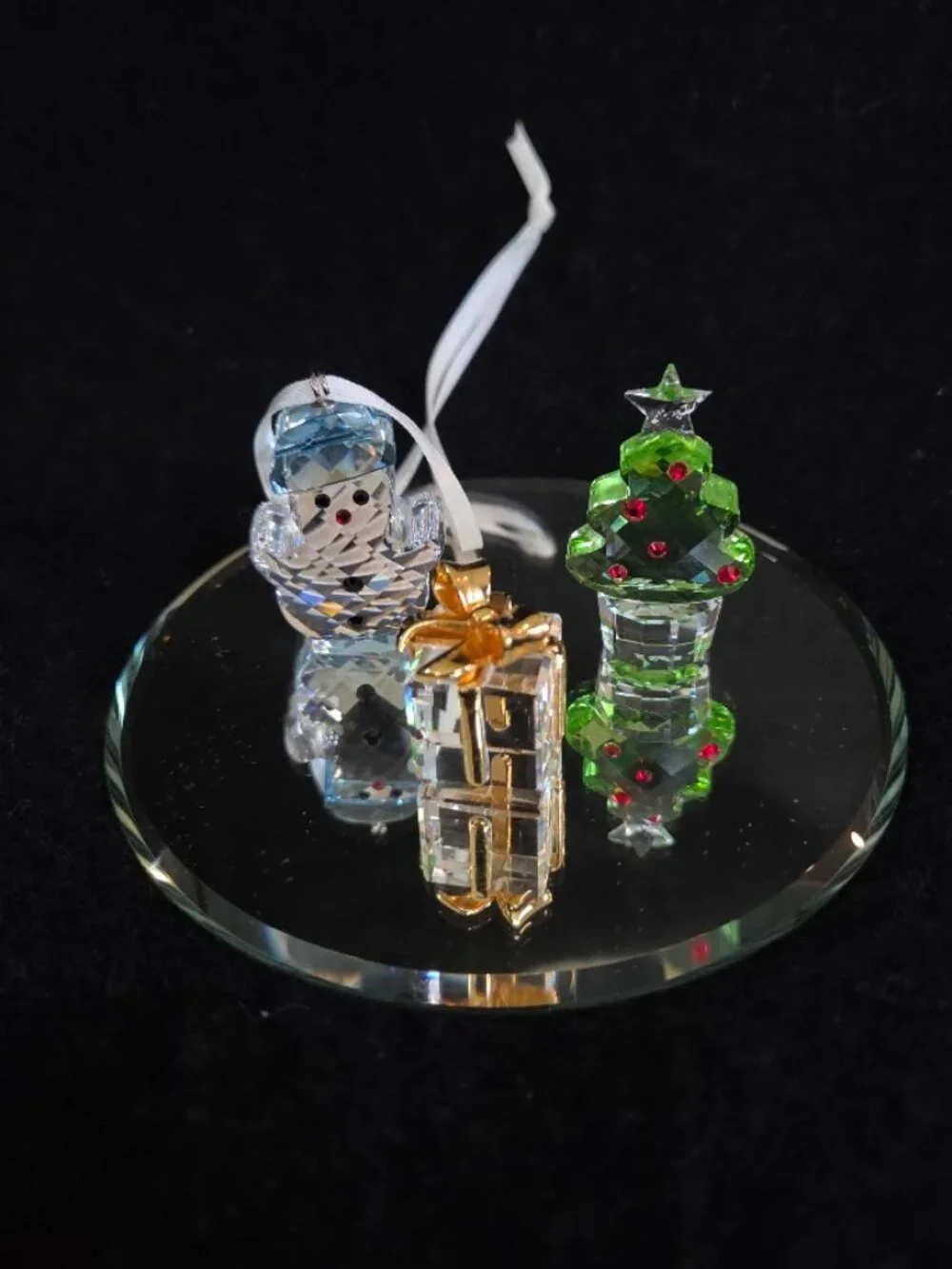 Swarovski Crystal Mini Christmas Ornament Set of 3 – Snowman, Tree & Present